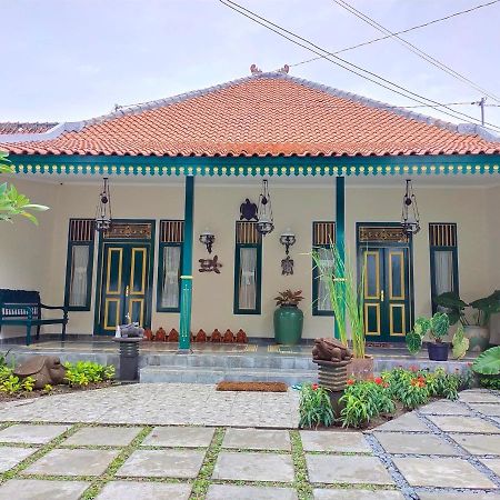 Omah Kura 1 Hotell Yogyakarta Exteriör bild