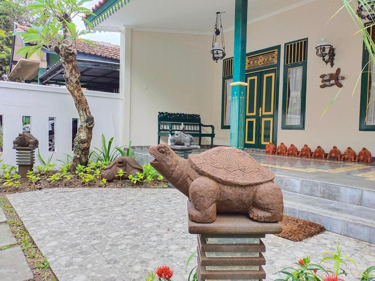 Omah Kura 1 Hotell Yogyakarta Exteriör bild